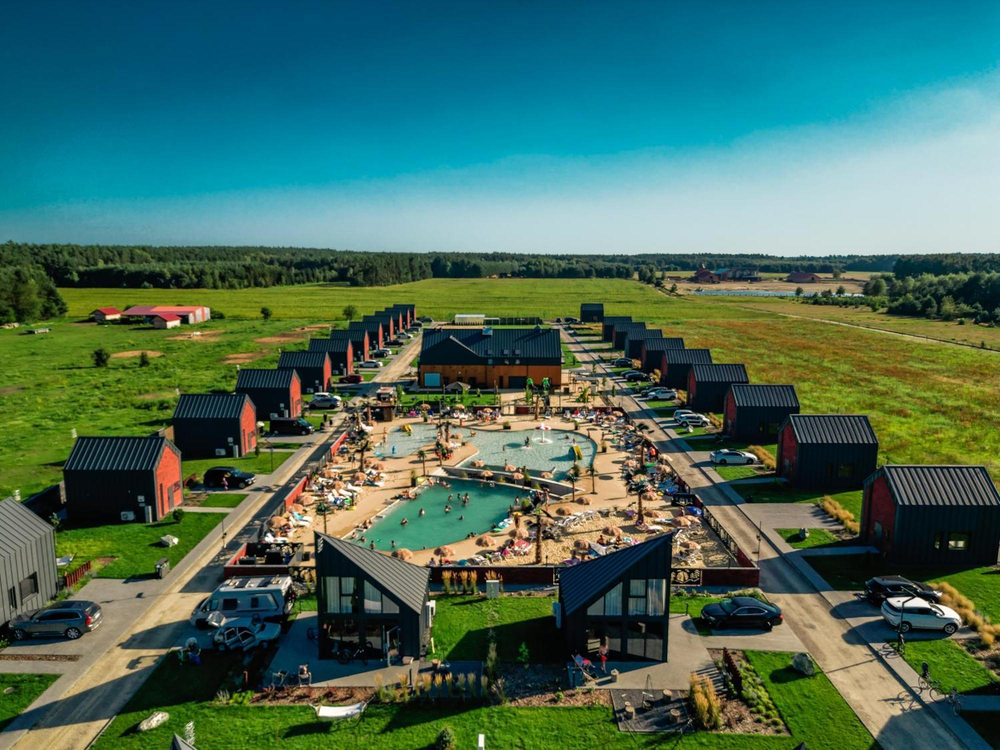Wioska Wakacyjna Radawa Hotel Екстериор снимка