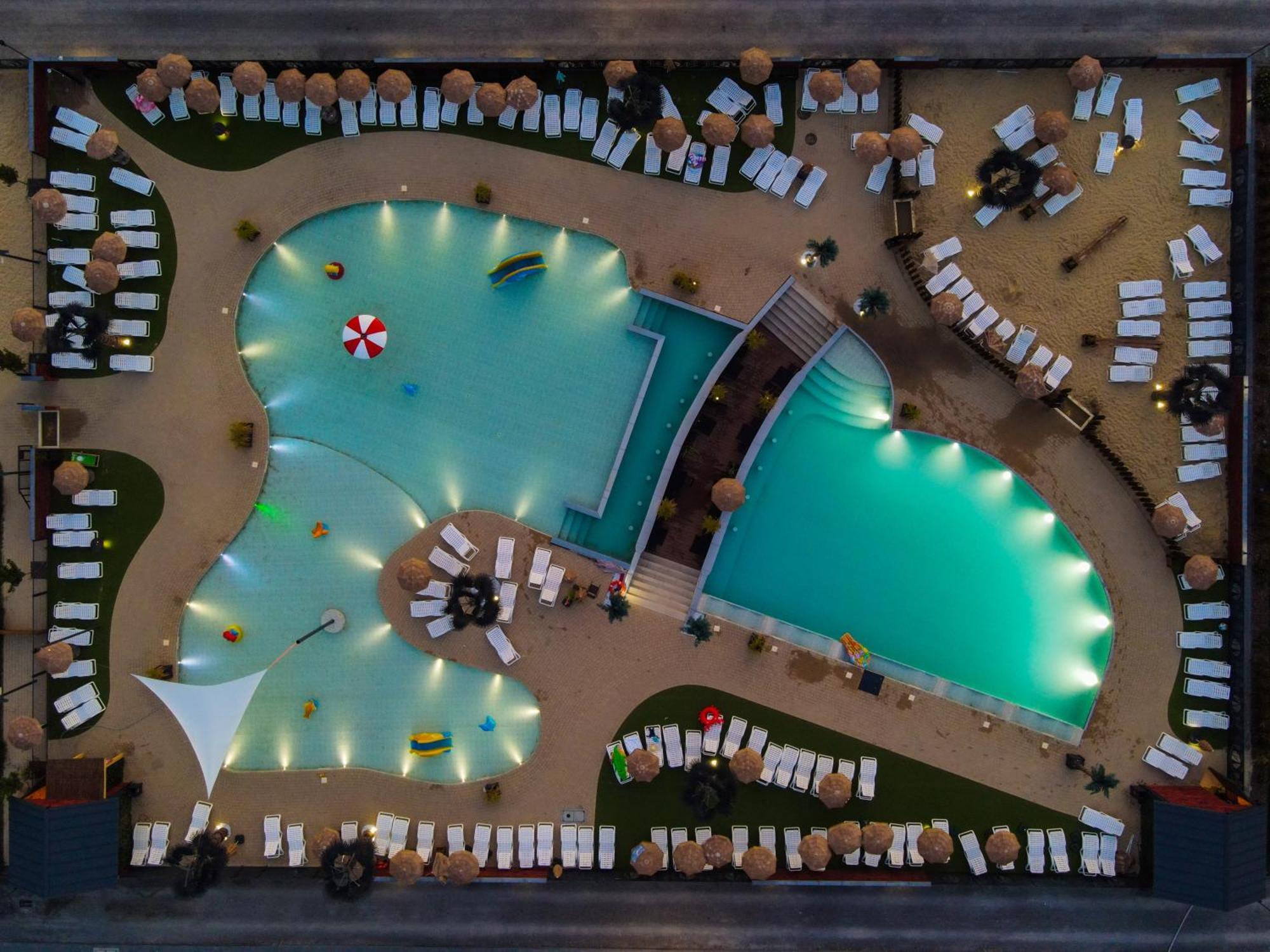 Wioska Wakacyjna Radawa Hotel Екстериор снимка