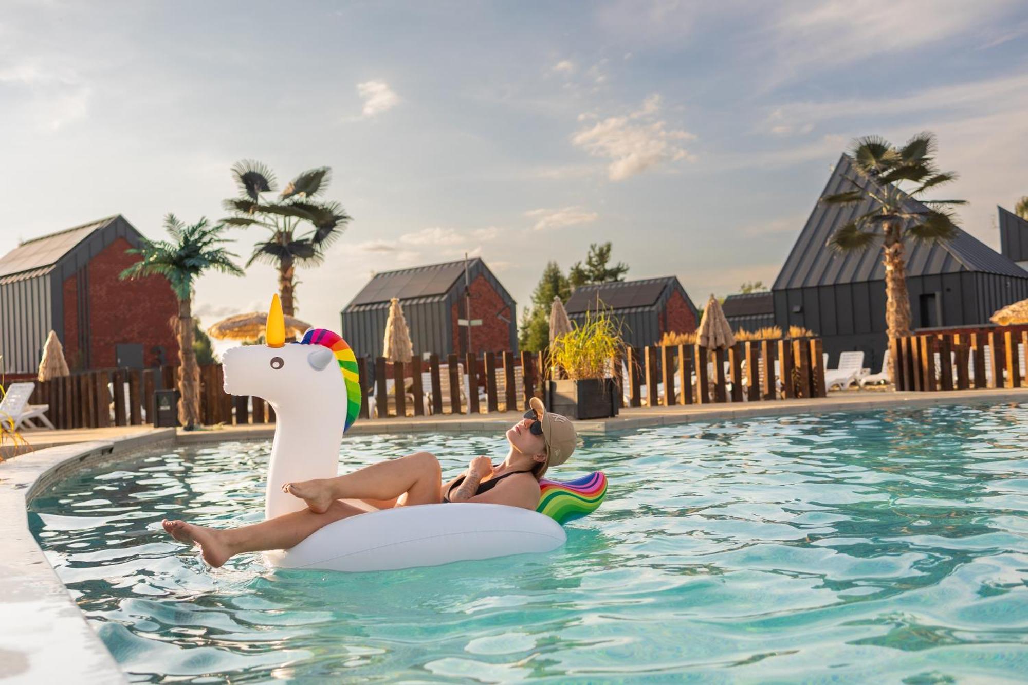 Wioska Wakacyjna Radawa Hotel Екстериор снимка